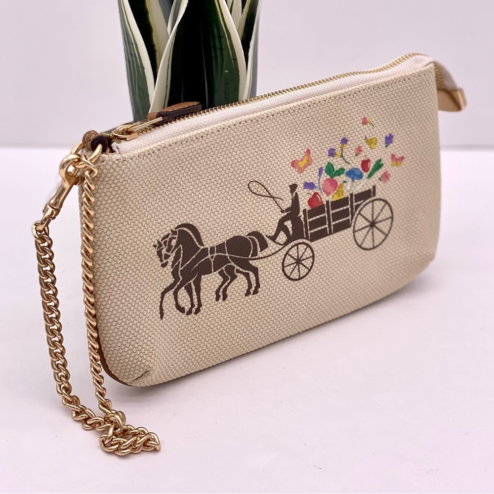 Coach Wristlet 19 Dreamy Veggie Horse clutch wristlet wallet